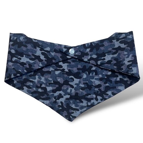 Spoiled in Camo Dog Bandana Black - Picture 4 of 5